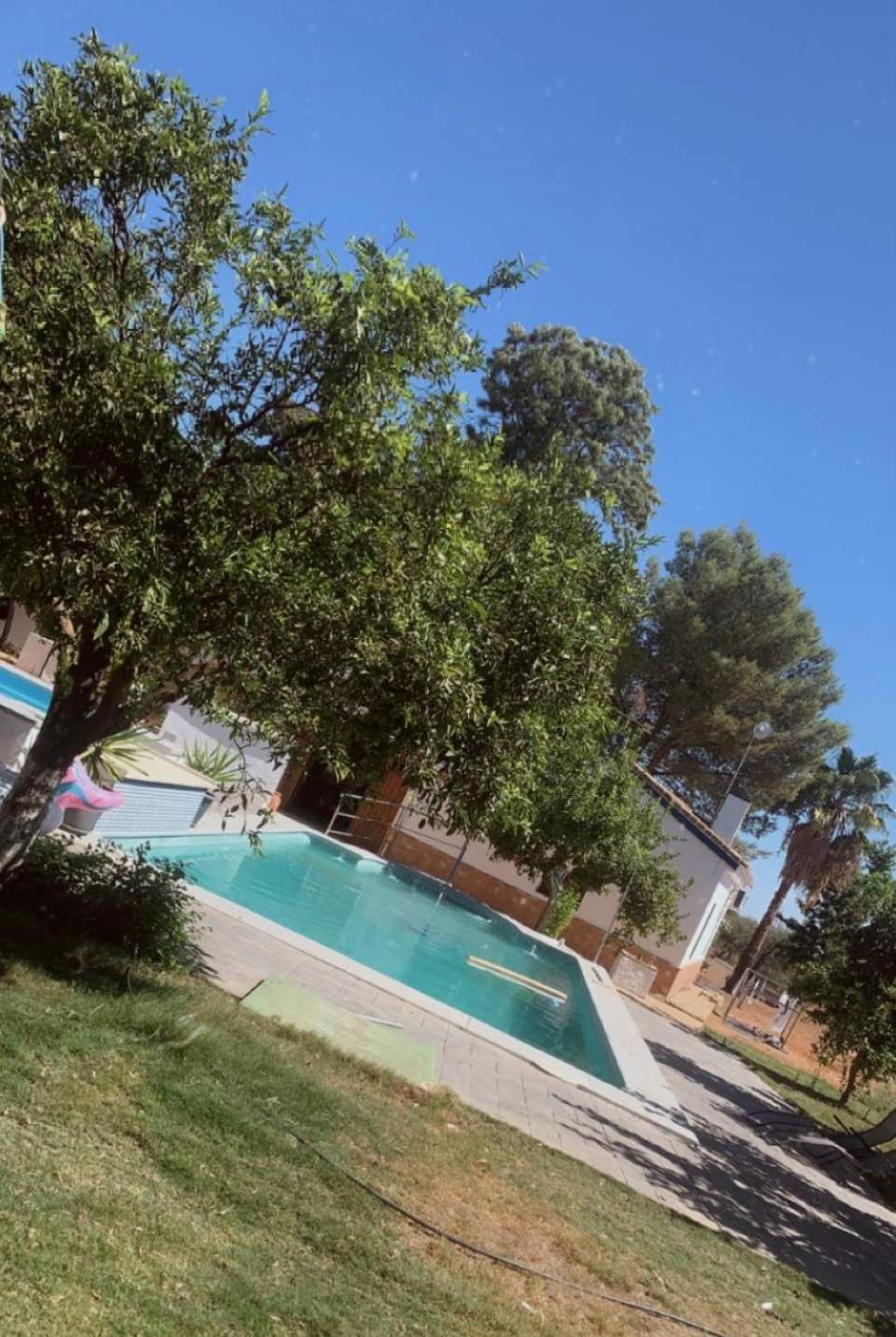 Casa Los Laureles Pilas Zewnętrze zdjęcie